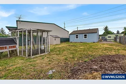 717 20th St SE, Salem, OR 97301 - Photo 21
