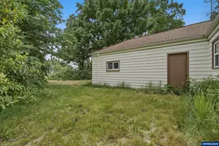 870 Hickory St NE, Salem, OR 97301 - Photo 23