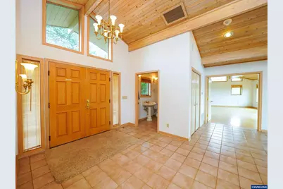 3864 West Nanitch Cir S, Salem, OR 97306 - Photo 11