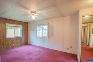 3134 Highway 20, Sweet Home, OR 97386 - Photo 15