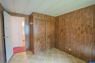 3134 Highway 20, Sweet Home, OR 97386 - Photo 21