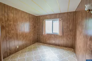 3134 Highway 20, Sweet Home, OR 97386 - Photo 19