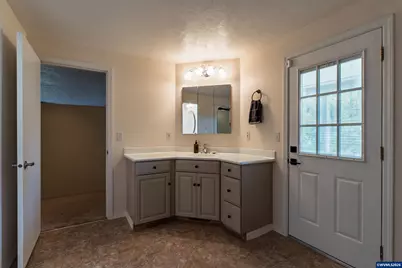 38703 Shady Oak Dr NE, Albany, OR 97322 - Photo 21