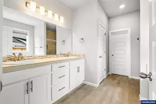 4722 Royal Dr NE, Albany, OR 97321 - Photo 19