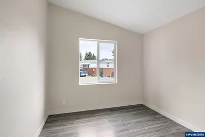9700 SW Tualatin Rd #18, Tualatin, OR 97062 - Photo 13