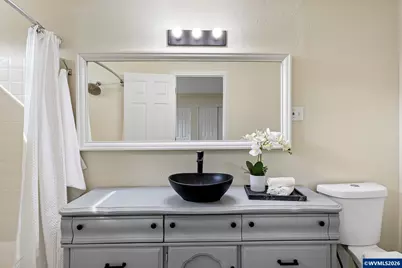 9700 SW Tualatin Rd #18, Tualatin, OR 97062 - Photo 11