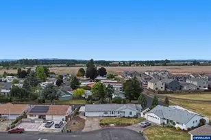 1305 Mulberry Dr, Woodburn, OR 97071 - Photo 31
