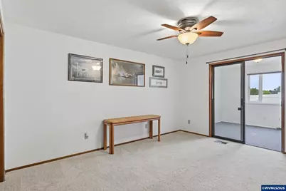 1305 Mulberry Dr, Woodburn, OR 97071 - Photo 15