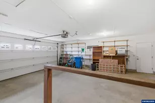 1305 Mulberry Dr, Woodburn, OR 97071 - Photo 23