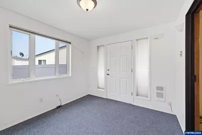 1305 Mulberry Dr, Woodburn, OR 97071 - Photo 21