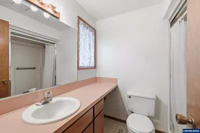 1305 Mulberry Dr, Woodburn, OR 97071 - Photo 19