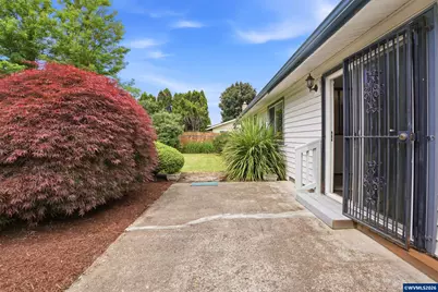 3813 Dustin Ct NE, Salem, OR 97305 - Photo 5