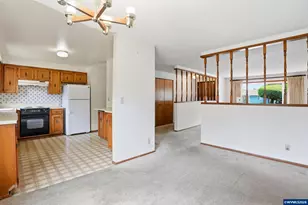 3813 Dustin Ct NE, Salem, OR 97305 - Photo 15