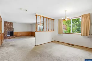 3813 Dustin Ct NE, Salem, OR 97305 - Photo 17
