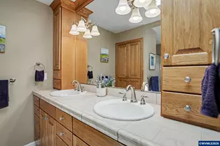 1423 35th Ave NW, Salem, OR 97304 - Photo 27