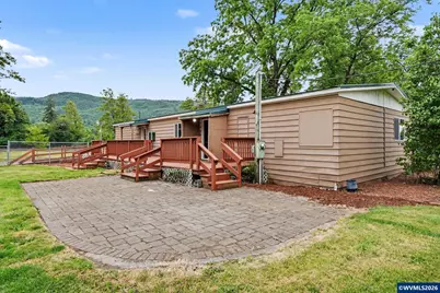 154 16th St, Lyons, OR 97358 - Photo 41