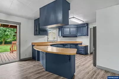 154 16th St, Lyons, OR 97358 - Photo 21