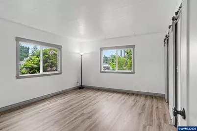 154 16th St, Lyons, OR 97358 - Photo 27