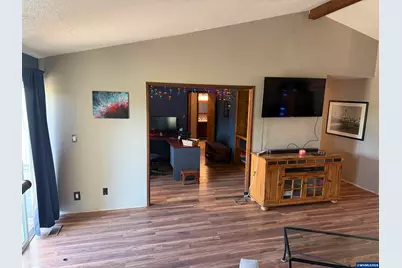 1839 Lexington Cir, Salem, OR 97306 - Photo 13