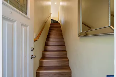 2190 Maplewood Dr S, Salem, OR 97306 - Photo 5