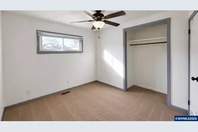1298 Filbert St, Lebanon, OR 97355 - Photo 13