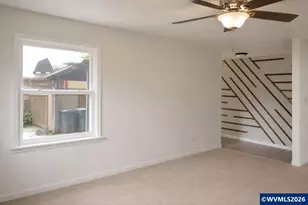 1298 Filbert St, Lebanon, OR 97355 - Photo 9