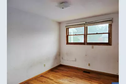 4926 Pullman Av SE, Salem, OR 97302 - Photo 13