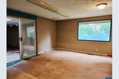 4926 Pullman Av SE, Salem, OR 97302 - Photo 7