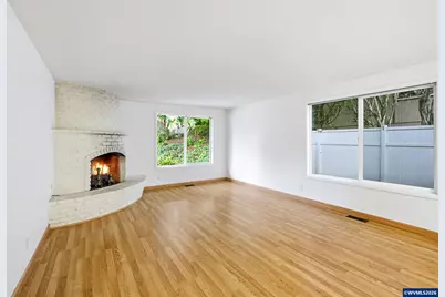 1035 Chestnut St NW, Salem, OR 97304 - Photo 17