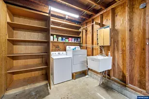 1035 Chestnut St NW, Salem, OR 97304 - Photo 31