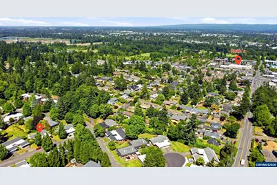 1035 Chestnut St NW, Salem, OR 97304 - Photo 3
