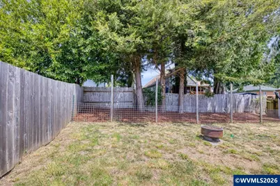 955 SE Gaither Wy, Toledo, OR 97391 - Photo 45