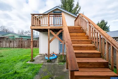 905 Ash St, Brownsville, OR 97327 - Photo 45