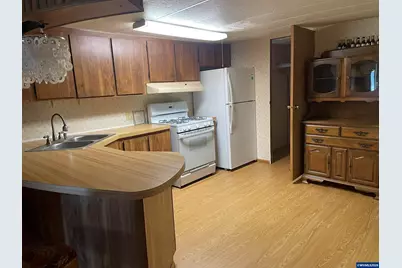 4676 Amber St NE, Salem, OR 97302 - Photo 3