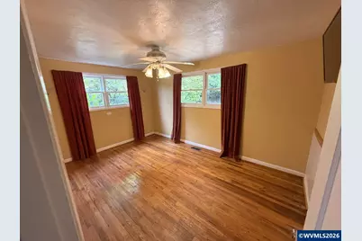 705 Ventura St N, Keizer, OR 97303 - Photo 27
