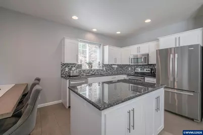 1161 Little John Lp NW, Salem, OR 97304 - Photo 9