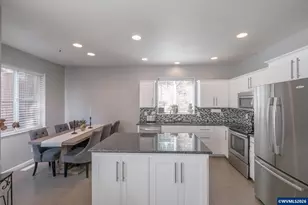 1161 Little John Lp NW, Salem, OR 97304 - Photo 7