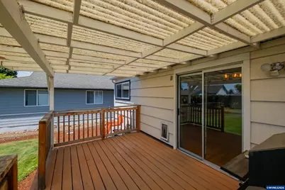 1137 N 4th St, Stayton, OR 97383 - Photo 19