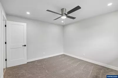 4146 Cranston St SE, Salem, OR 97317 - Photo 25