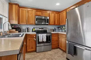 1064 Turtledove Lp, Lebanon, OR 97355 - Photo 11