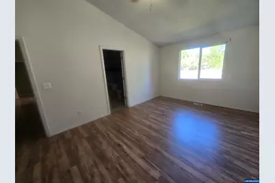 1064 Turtledove Lp, Lebanon, OR 97355 - Photo 13
