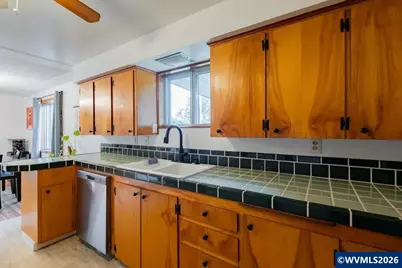 4472 Coloma Dr SE, Salem, OR 97302 - Photo 9