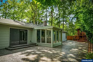 10165 SW Walker Rd, Beaverton, OR 97005 - Photo 35