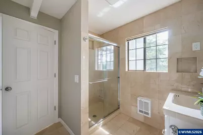 10165 SW Walker Rd, Beaverton, OR 97005 - Photo 19