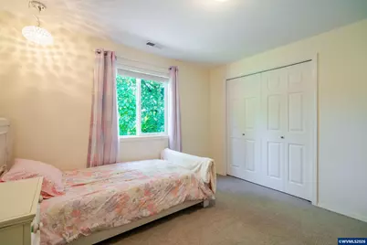 647 NE Autumn Ridge Dr, McMinnville, OR 97128 - Photo 25