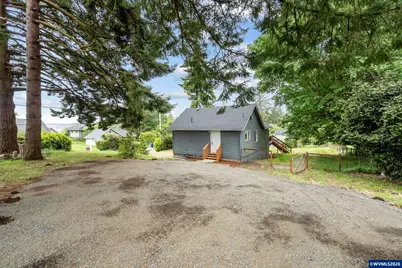 4925 NE 49th St, Neotsu, OR 97364 - Photo 27