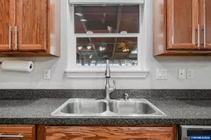 3485 NE Alexander Ln, Albany, OR 97321 - Photo 9