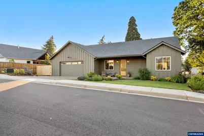 1301 Uff Da St, Silverton, OR 97381 - Photo 3