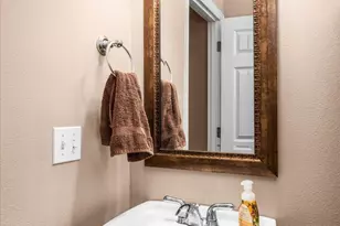 837 SE Bayshore Cir, Corvallis, OR 97333 - Photo 11