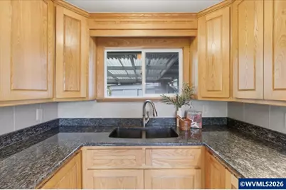 3630 Circle Dr SE, Albany, OR 97322 - Photo 15